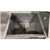 Image 5 : CAMBRO BLACK MOBILE EVENT BAR UNIT WITH SIDE TRAY - 54"W X 22"D X 47"H