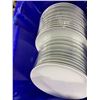 Image 2 : 5 PLASTIC CRATES OF 8" WHITE COMMERCIAL RESTAURANT SIDE PLATES *PLASTIC CRATES INCLUDED*