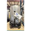 Image 3 : WESTBEND & PROCTOR SILEX STAINLESS STEEL ELECTRIC COMMERCIAL COFFEE CARAFES