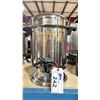 Image 2 : 2 WESTBEND STAINLESS STEEL ELECTRIC COMMERCIAL COFFEE CARAFES
