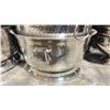 Image 2 : VOLLRATH STAINLESS STEEL COMMERCIAL RESTAURANT SERVING TRAYS WITH 2 LARGE ICE BUCKETS &