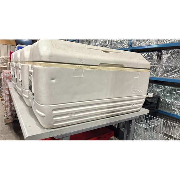 LARGE WHITE 40"L IGLOO INSULATED COOLER W/ MULTIPLE COFFEE CARAFES INSIDE