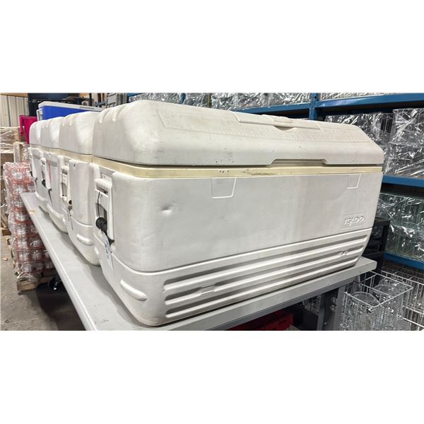 LARGE WHITE 40"L IGLOO INSULATED COOLER W/ MULTIPLE COFFEE CARAFES INSIDE