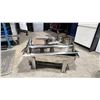 Image 2 : STAINLESS 22" X 14" COMMERCIAL RESTAURANT CHAFING DISH IN CRATE *CRATE INCLUDED*