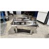 Image 2 : STAINLESS 22" X 14" COMMERCIAL RESTAURANT CHAFING DISH IN CRATE *CRATE INCLUDED*