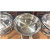 Image 2 : STAINLESS STEEL 15" ROUND COMMERCIAL RESTAURANT CHAFING DISH