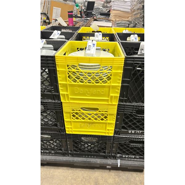 3 PLASTIC CRATES OF 11" ROUND COMMERCIAL RESTAURANT PORCELAIN DINNER PLATES *CRATES INCLUDED*
