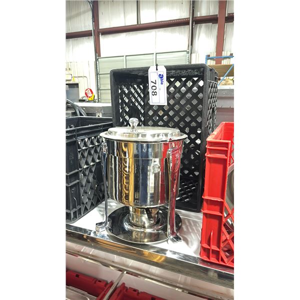 COMMERCIAL STAINLESS STEEL FONDUE POT WITH A 9" DIAMETER