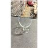 Image 2 : PALLET OF COMMERCIAL RESTAURANT TRAYS OF STEMMED WATER GLASSES