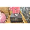 Image 3 : PALLET OF MASON JAR DRINK DISPENSERS WITH STANDS & 380 ML WATER GLASSES