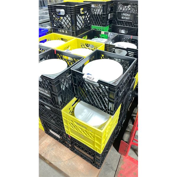 5 PLASTIC CRATES OF 11" WHITE COMMERCIAL RESTAURANT DINNER PLATES *PLASTIC CRATES INCLUDED*