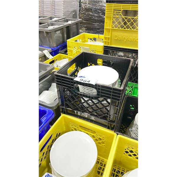 4 PLASTIC CRATES OF 11" WHITE COMMERCIAL RESTAURANT DINNER PLATES *PLASTIC CRATES INCLUDED*