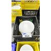 Image 2 : 4 PLASTIC CRATES OF 11" WHITE COMMERCIAL RESTAURANT DINNER PLATES *PLASTIC CRATES INCLUDED*