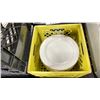 Image 2 : 7 PLASTIC CRATES OF 10 1/2" WHITE GOLD RIMMED COMMERCIAL RESTAURANT DINNER PLATES *PLASTIC CRATES