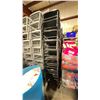 Image 3 : STACK OF 9 BLACK WOODEN CHIAVARI EVENT 18" CHAIRS