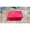 Image 3 : 50 COMMERCIAL STACKING RED HINGED LID STORAGE TOTES