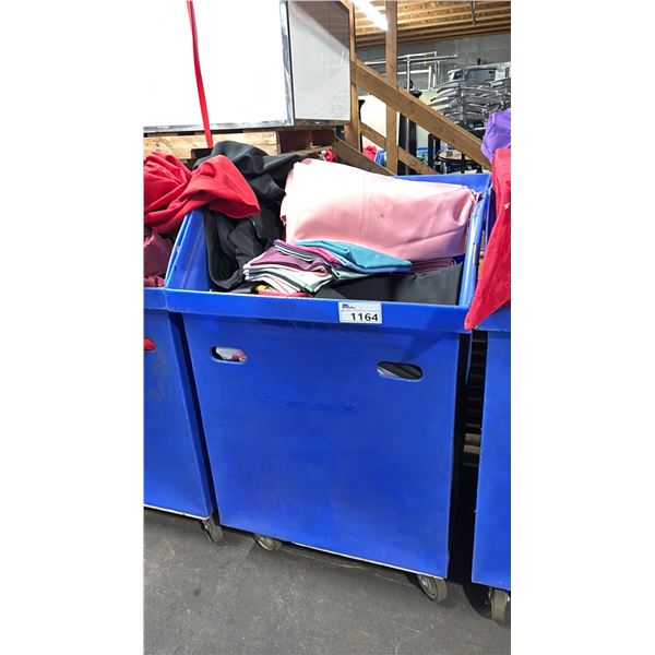 BLUE PLASTIC MOBILE EVENT CART WITH ASSORTED COLOR PROFESSIONAL EVENT / BANQUET TABLE LINENS