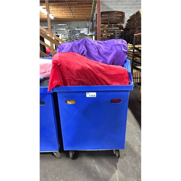 BLUE PLASTIC MOBILE EVENT CART WITH WHITE PROFESSIONAL EVENT / BANQUET CHAIR
