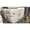 Image 2 : IGLOO MAXCOLD WHITE LARGE COMMERCIAL INSULATED TRANSPORT COOLER *NO CONTENTS*