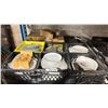 Image 2 : PALLET OF COMMERCIAL RESTAURANT WHITE 9" SOUP PLATES, BLACK OVAL SERVING BOWLS, WOODEN 6 SECTION