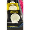 Image 2 : 9 CRATES OF WHITE 9" SIDE PLATES, WHITE 11" DINNER PLATES & WHITE 10" SOUP PLATES *CRATES INCLUDED*