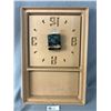 Image 2 : Vintage Coca-Cola Battery Operated Clock Approx. 17.5' x 12"
