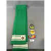 Image 2 : 3 Souvenir Magnets & 2009 CFL Retro Saskatchewan Roughriders Scarf