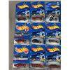Image 2 : Lot of 15 New In Package Hot Wheels Die Cast Cars