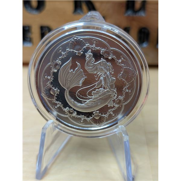 Lot 15-1) 1 oz Mermaid silver round Samoa