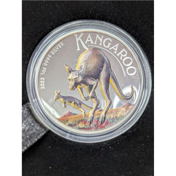 Lot 36-1) 1 oz Coloured Australian Kangaroo silver coin