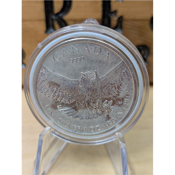 Lot 45-1) 1 oz Great Horned Owl silver coin 2015