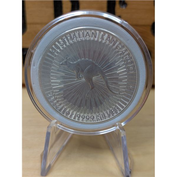 Lot 46-1)  1 oz Australian Kangaroo silver coin