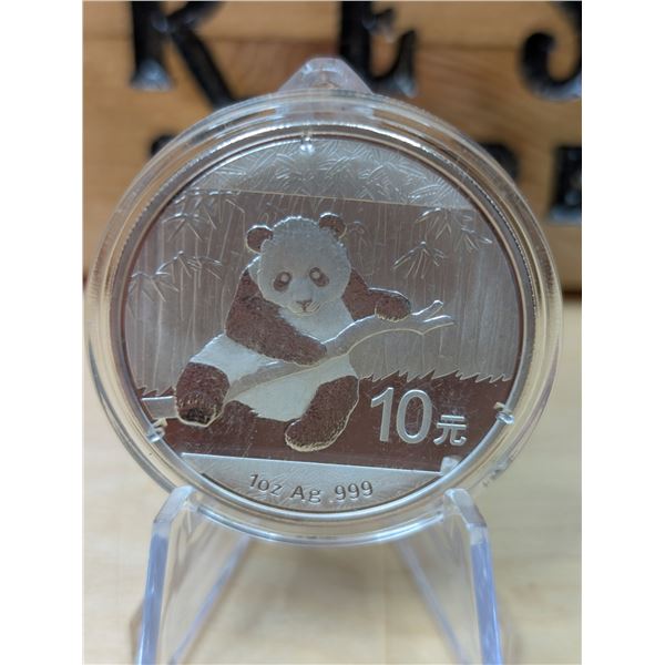 Lot 89-1) 1 oz Chinesse Panda round silver 2014