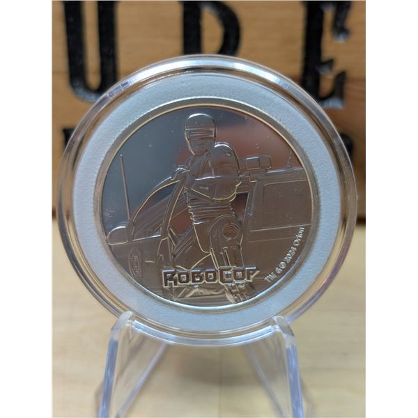 Lot 4-1) 1 oz Fiji Robocop silver coin 2024
