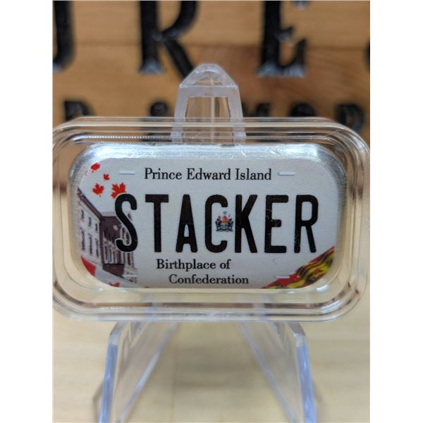 Lot 30-1) 2 oz colored Licence plate Silver