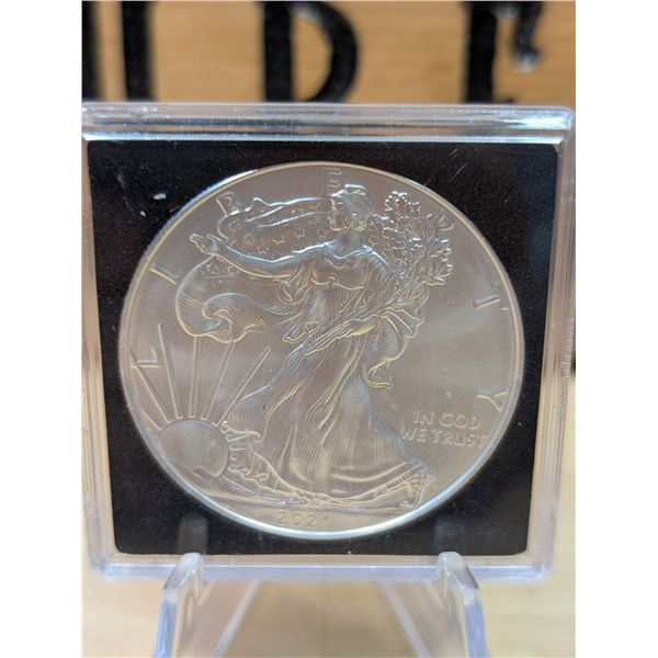 Lot 58-1) 1oz walking liberty silver coin