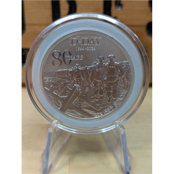 Lot 87-1) 1oz Anniversary D-Day silver round