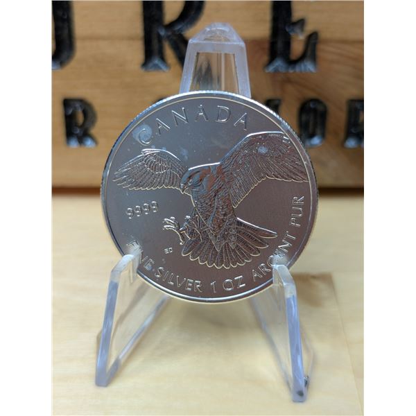 Lot 35-1) 1 oz Canadian Eagle silver coin 2014