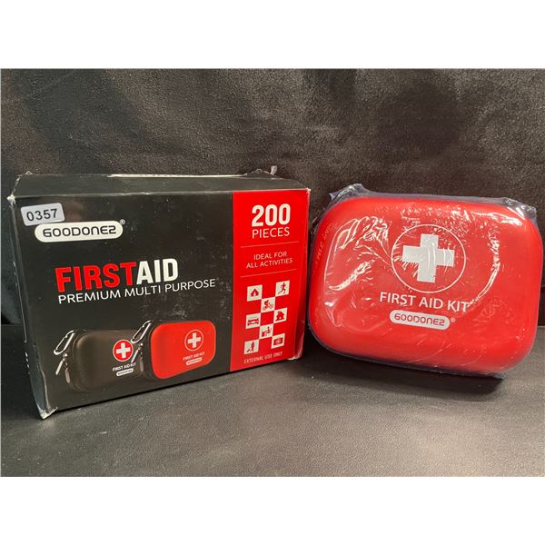 1 First Aid Medical Kit - 200 PCS - New Sealed