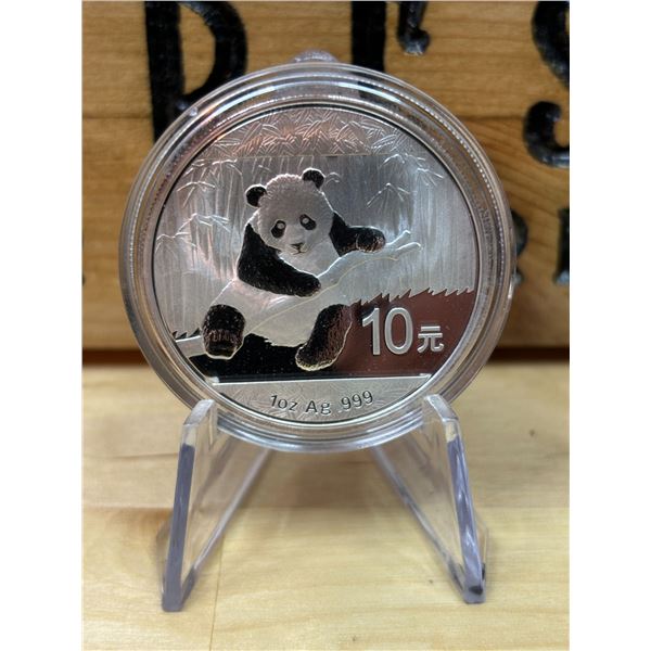 Lot 65-1) 1 oz Chinese Panda silver coin 2014