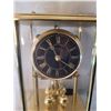 Image 2 : Heirloom Quartz Clock A