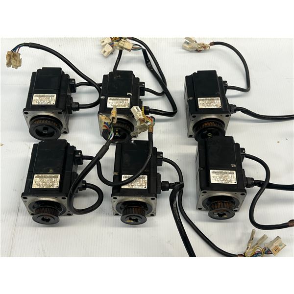 Lot of (6) Yaskawa #SGMPH-01A2A-YR12 AC Servo Motors