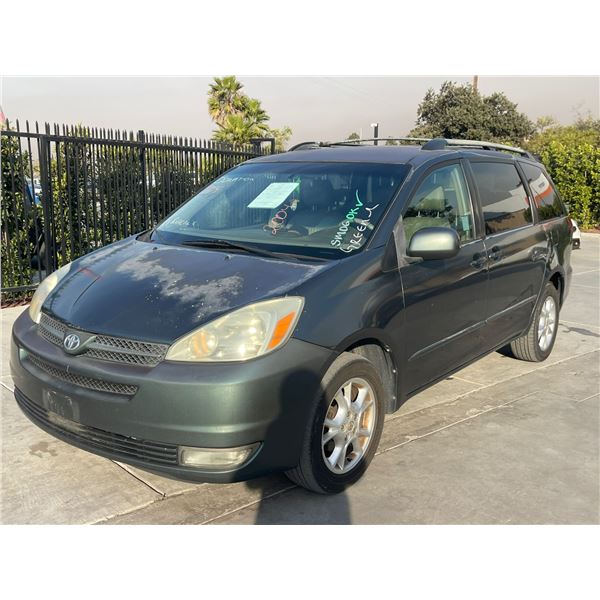 TOYT SIENNA 2004 T-DON - SMOG