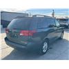 Image 3 : TOYT SIENNA 2004 T-DON - SMOG