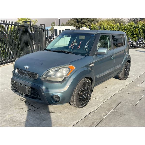 KIA SOUL 2013 T-DONATION