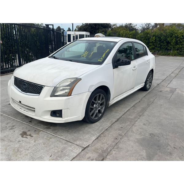 NISS SENTRA 2012 SALV T/DONATION