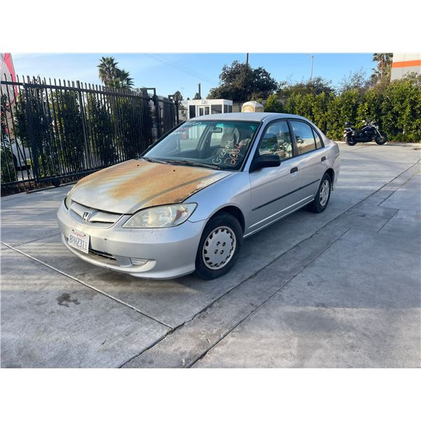 HOND CIVIC 2004 SALV T/DONATION