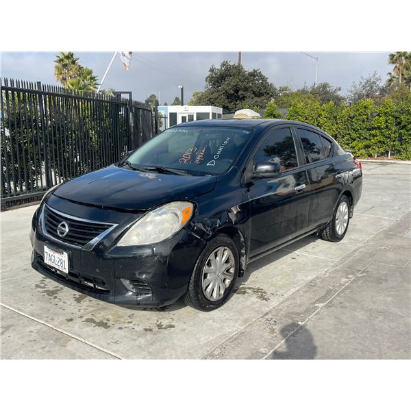 NISS VERSA 2013 T-DONATION