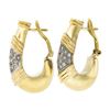 Image 3 : 14K Yellow Gold 0.80 ctw Round Pave Diamond Polished Ribbed Cuff Omega Earrings