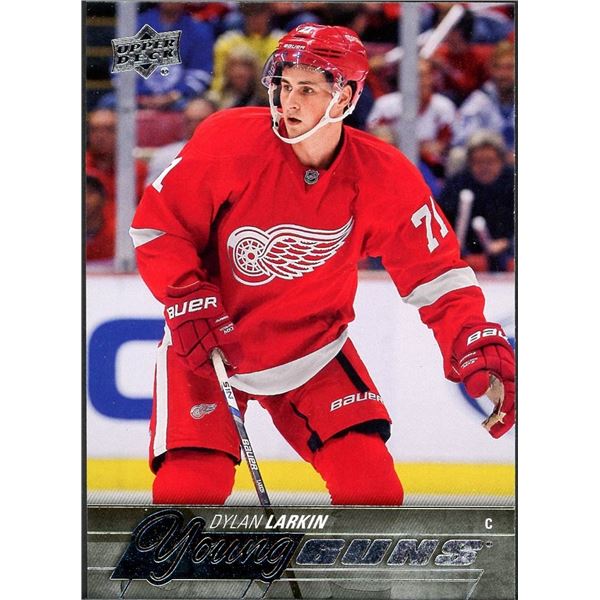 2015-16 Upper Deck Series One Dylan Larkin Young Guns